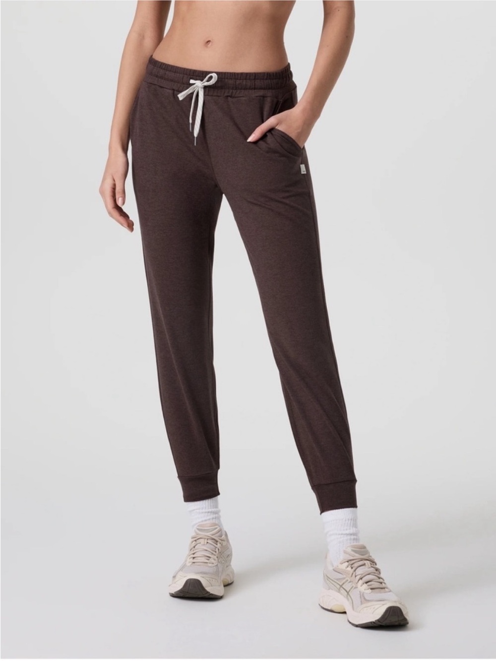 Vuori Performance Jogger Fig Heather Brown Lightweight DreamKnit Size Large